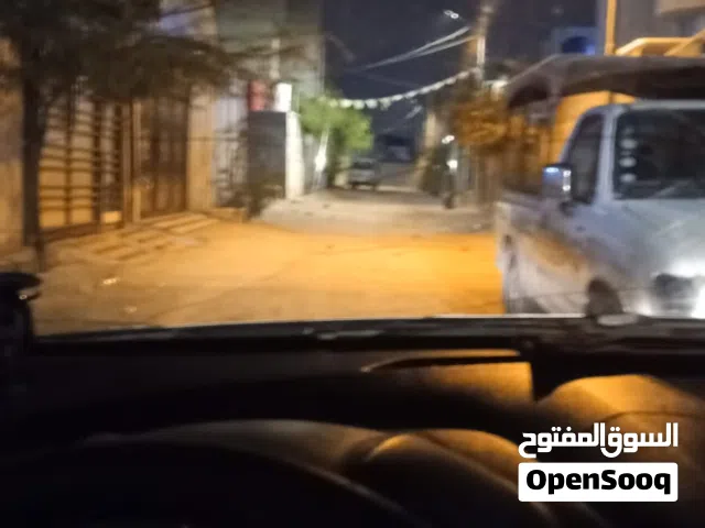 بيت جاهز وحديث وفارغ