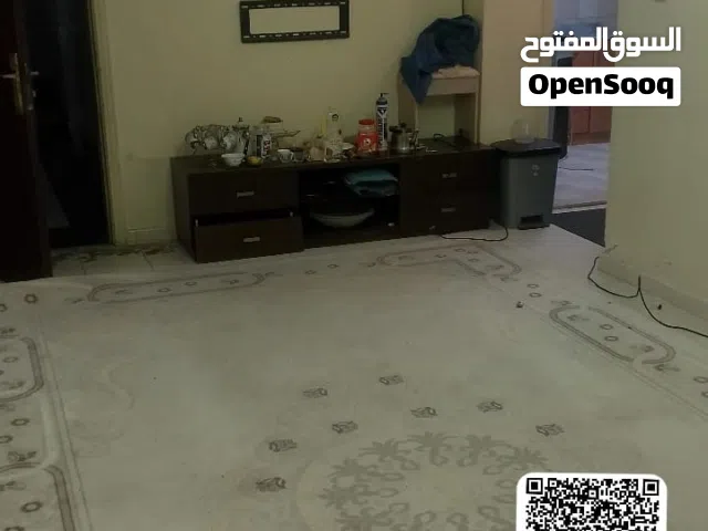 للإيجار السنوي في عجمان غرفه وصاله سعر مميز جدا الموقع:فى النعيميه 3  علي شارع الكويت