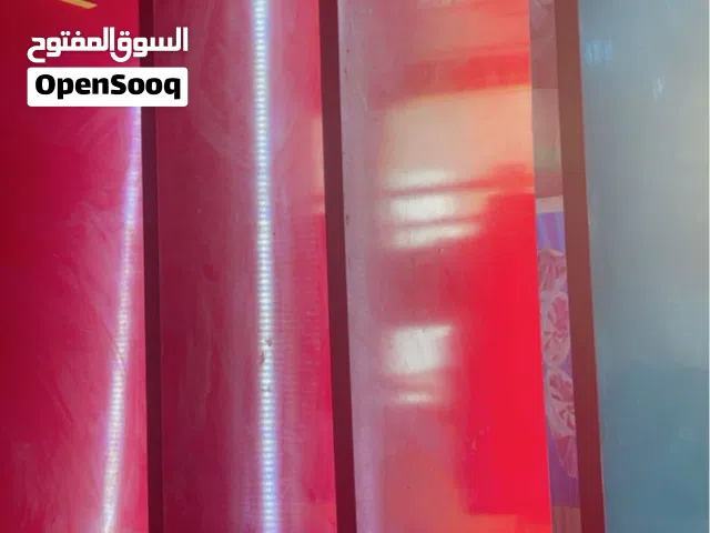 ميز مرتب عرض