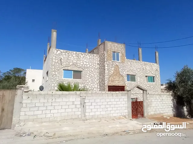 360 m2 3 Bedrooms Townhouse for Sale in Amman Rujm ash Shami