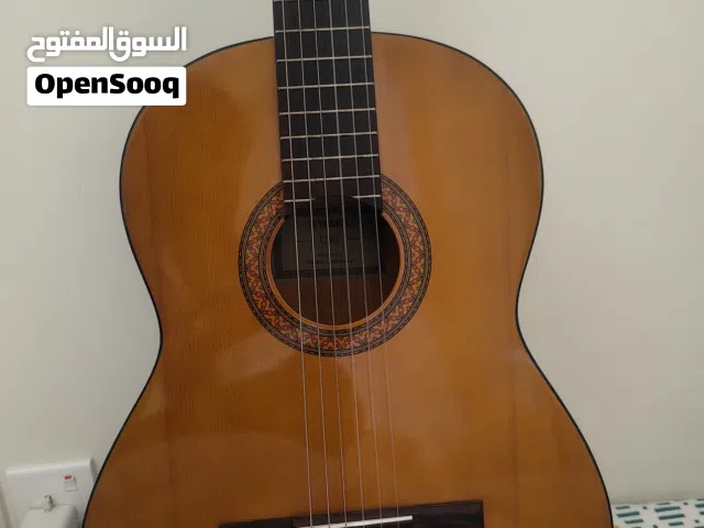 Yamaha C40 classical guitar