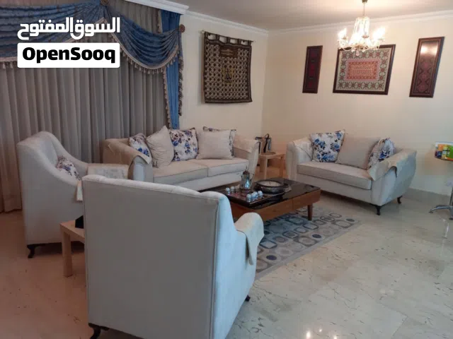 طقم كنب مستعمل بحالة جيدة