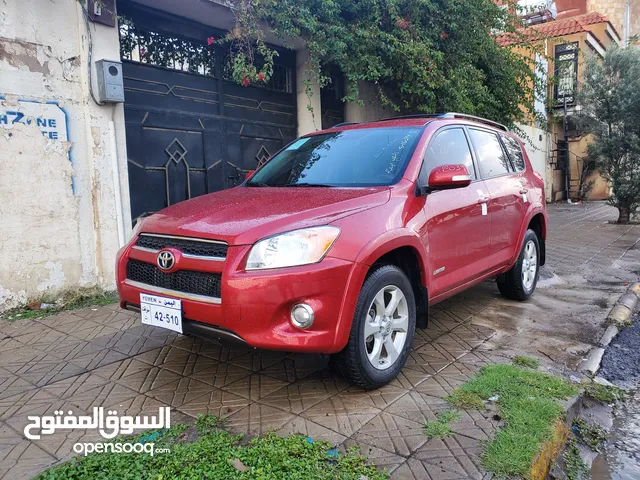 Used Toyota RAV 4 in Sana'a