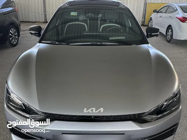 كيا EV6 GT LINE 2022 استخدام شخصي فحص كامل فل اعلى صنف جميع الموصفات وارد كوري لون خارجي وداخلي مميز