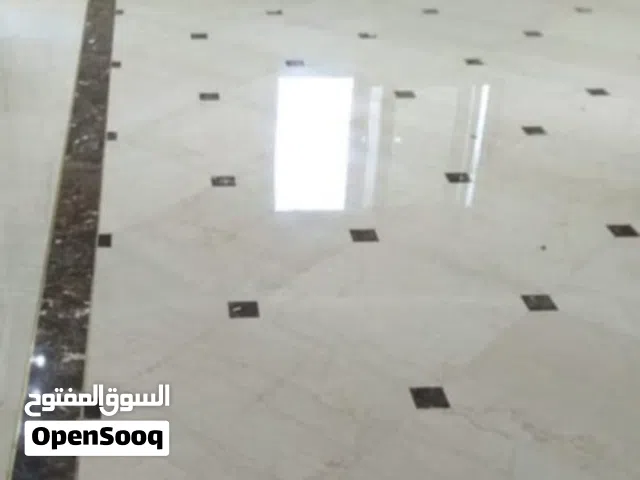 فنيين ممتازين لخدمة الرخام والسيراميك بإتقان