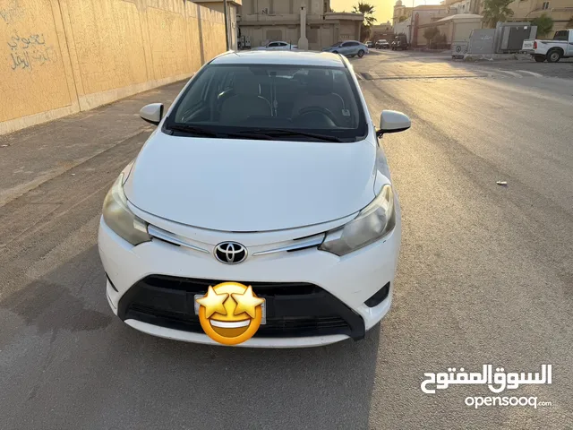 تويوتا يارس 2016 بحالة الوكالة