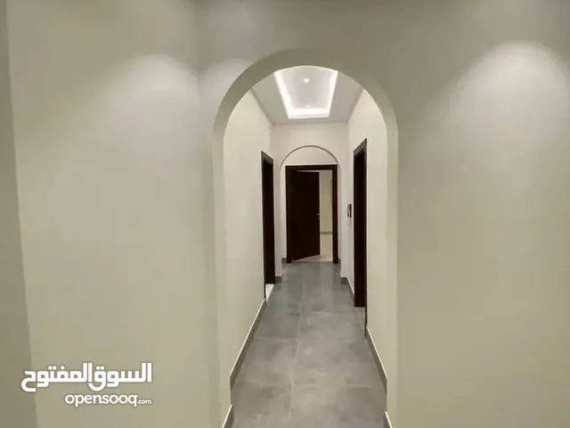 168 m2 3 Bedrooms Apartments for Rent in Jeddah As Salamah