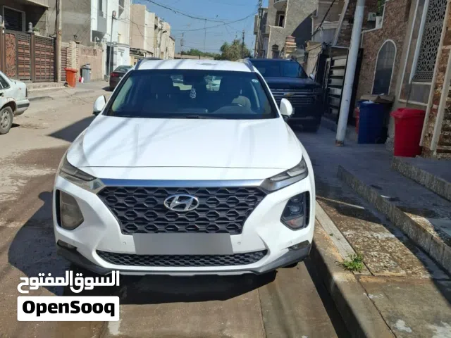 2019 هيونداي سنتافي Standard