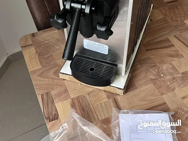 مكينة اسكريم جديدة لم تستعمل الا للتجربه