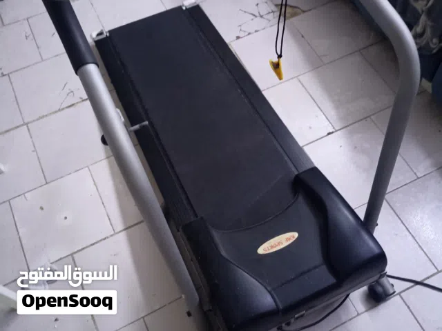 جهاز كارديو للمشي والجري