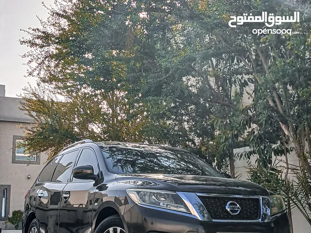 NISSAN PATHFINDER 2015 CAR FOR SALE