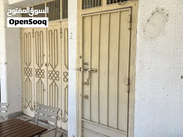 محل للإيجار "شارع سناء" المحل كاين حلاق ويمكن تغييره حسب رغبة المستأجر  التواصل واتس