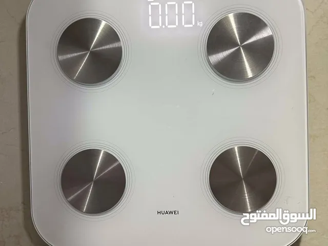 ميزان جديد بحاله الوكاله مغلف من شركه HUAWEI لديه بلوتوث و تطبيق (الحق عليه)