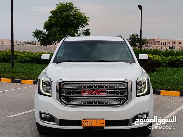 Used GMC Yukon in Al Batinah