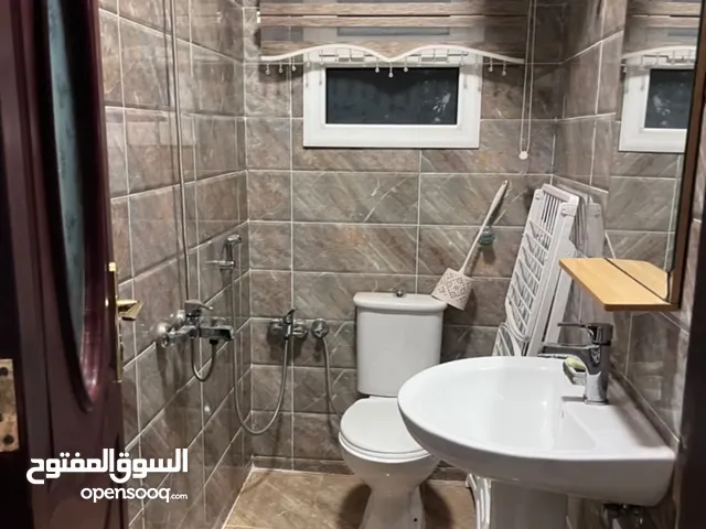 شقه مفروشه للايجار في البركه