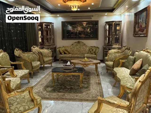 950 m2 More than 6 bedrooms Villa for Sale in Amman Jubaiha