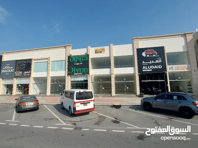 للايجار محلات تجارية بالوكرة بالشارع العام بجوار المشتل مباشرة تصلح لكل الانشطة التجاريه