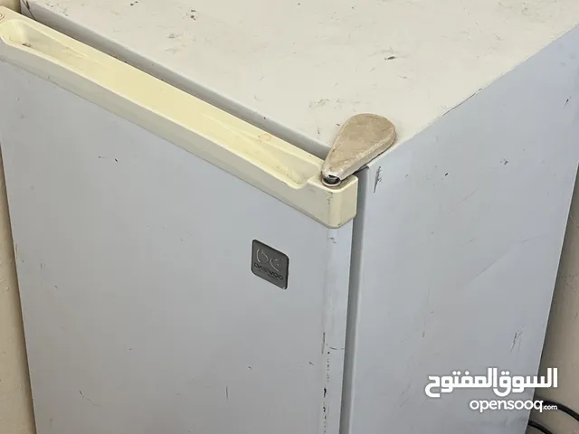 ثلاجه حجم صغير
