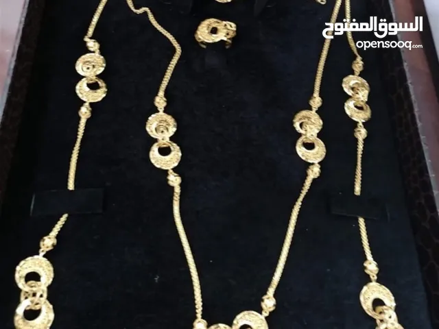 طقم ذهب كامل للبيع بدون مصنعيه لم يستخدم