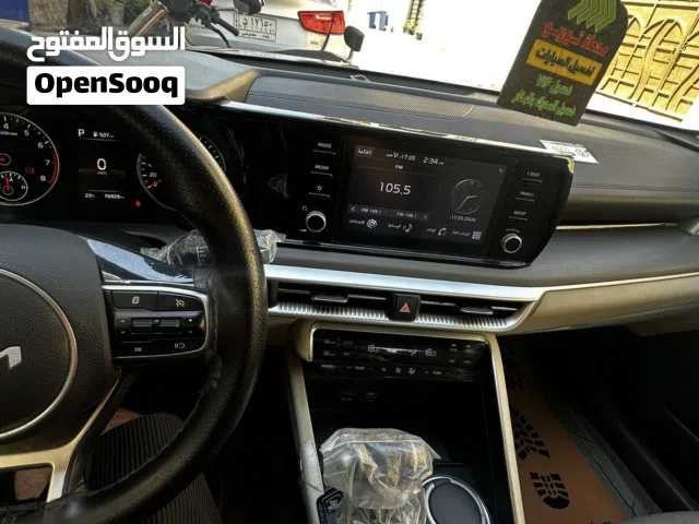 2022 كيا K5 Standard