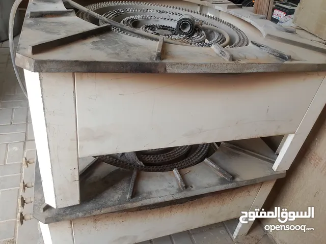 جدر وشعل مطاعم كبير