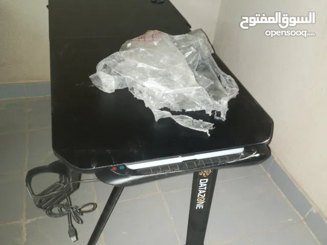 طاولة داتا زون