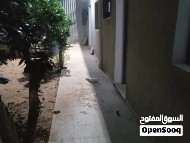 ديار فرديه بمطبخ وحمام للعمال