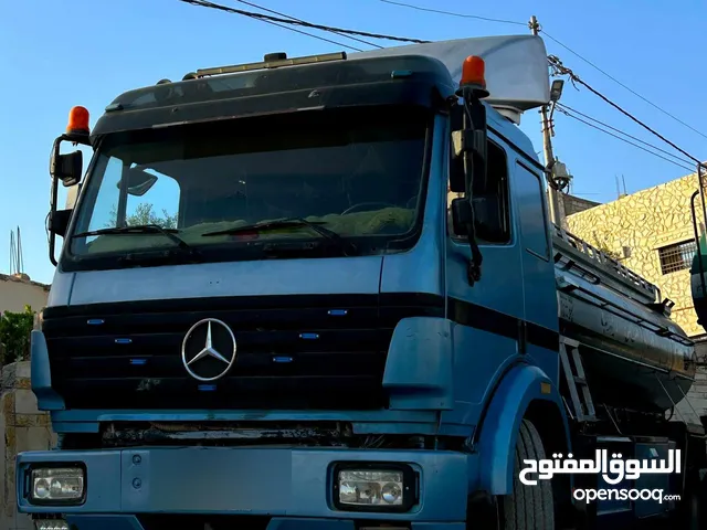 للبدل على بريتشا اكتروس تكون نظيفه