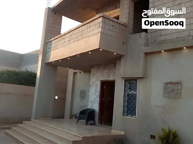 منزل للبيع في بوعطني شارع ببسي قرب من جامع عبدالله ابن ابي بكر شارع جامع موقع ممتاز