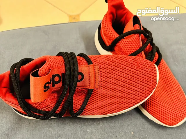 Adidas’s boy shoes in a very good