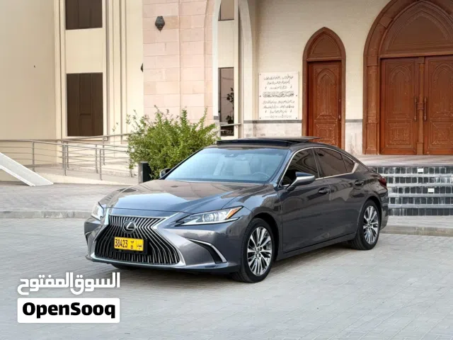 Used Lexus ES in Al Dakhiliya