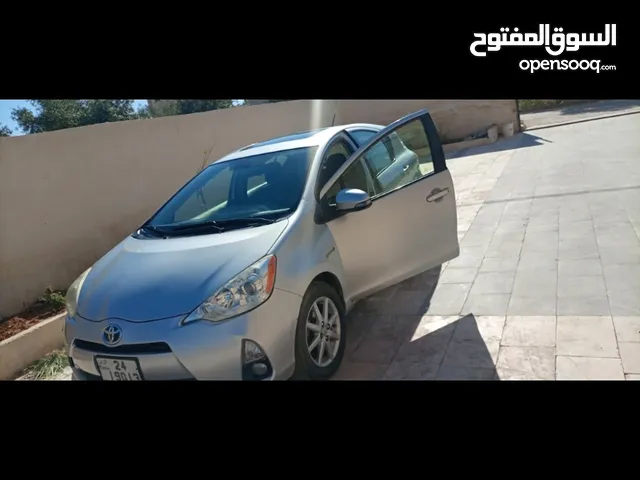 Used Toyota Prius in Amman