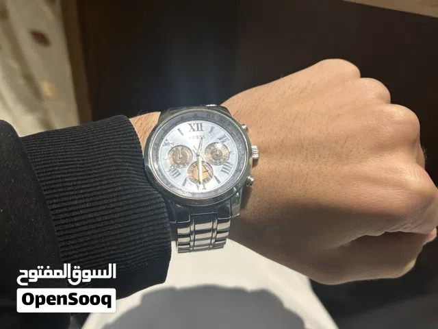 ساعة guess