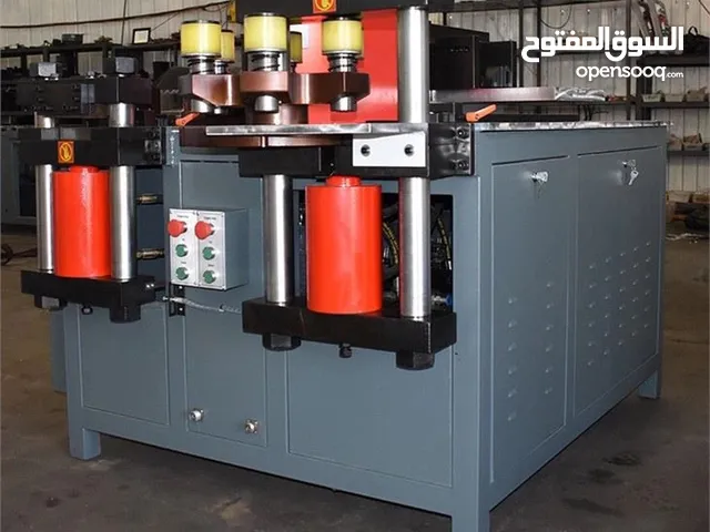 ماكينة قص وثني وتخريم بسبار CNC