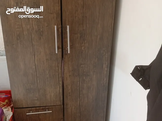 خزانه وتخت استعمال شخصي