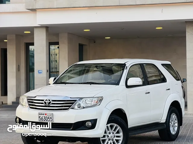 Toyota Fortuner V4 2015 Well maintained 7Seater