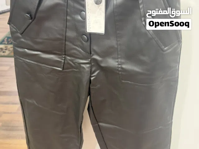 ملابس للبيع