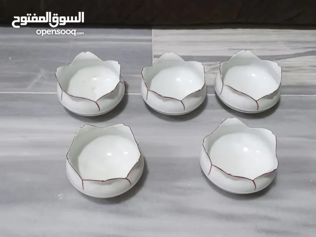 طقم زجاج ياباني اصلي فاخر يتكون 5 زبادي مصنوع من زجاج اسمه الودع كل طقم