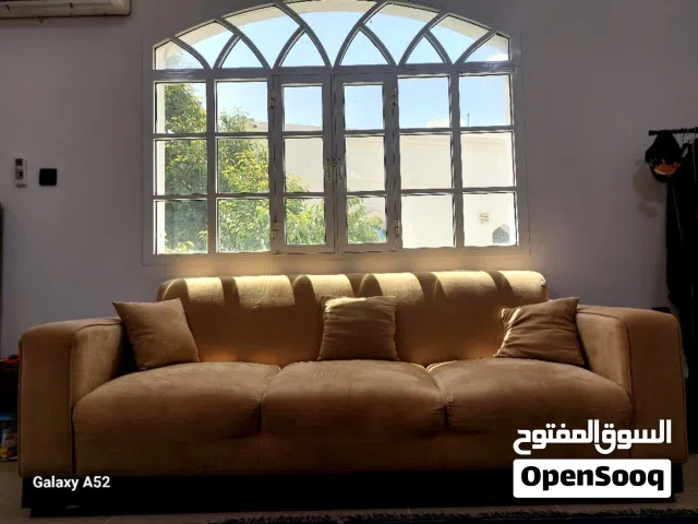 طقم سوفا وکنب، العذيبة الشمالية