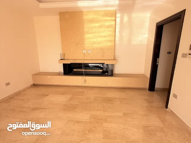 200 m2 3 Bedrooms Apartments for Sale in Amman Dahiet Al-Nakheel