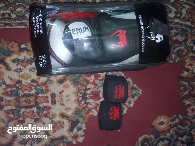 جلافز venum باكستاني جديد (اقرأ الوصف)