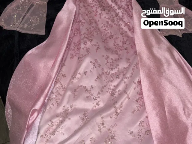 فستان سهره وردي تفصيل