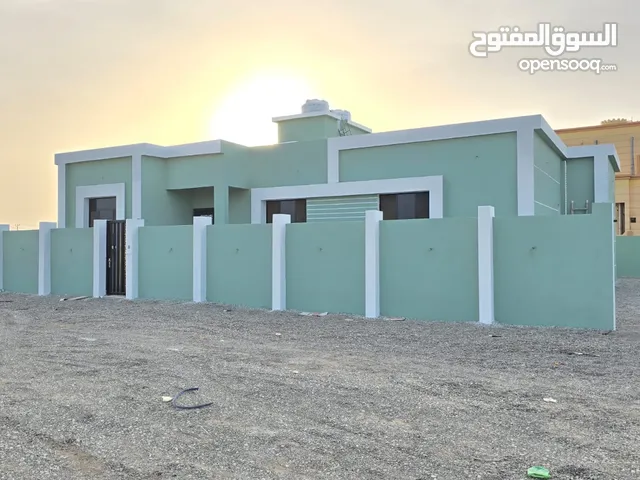 منزل للبيع في صحم ..