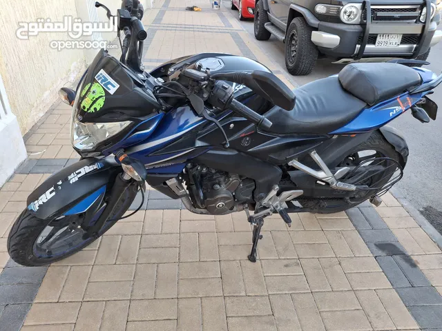 Bajaj pulsar ns 200