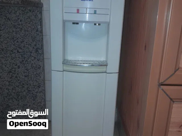 كولر ماء ساخن بارد