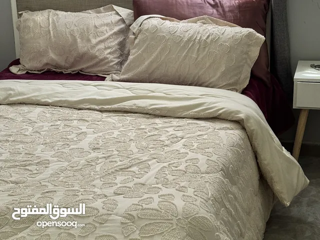 سرير ربي يبارك استعمال جدا نضيف صناعة تركية