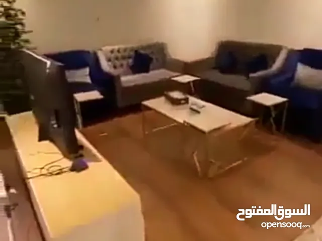 شقه غرفيتن مفروشه للايجار السنوي