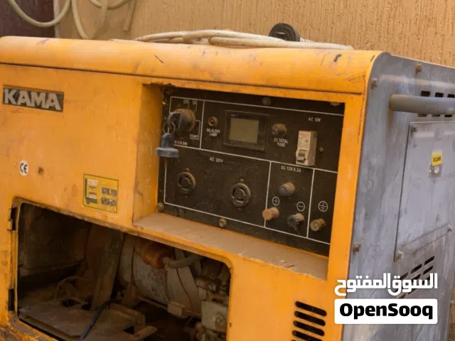 مولد 12كيلو نافطه يعتبر جديد والع124ساعة بس