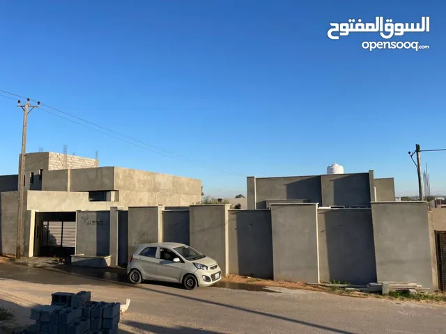 120 m2 2 Bedrooms Townhouse for Sale in Tripoli Tajura