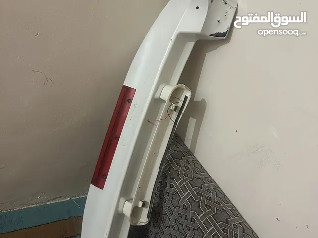 للبيع جناح يركب لاند ولكزس من مديل 98 الى 2007